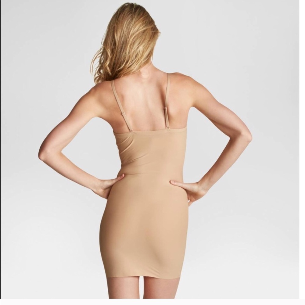 New Spanx full body shaping slip in beige - Picture 2 of 8
